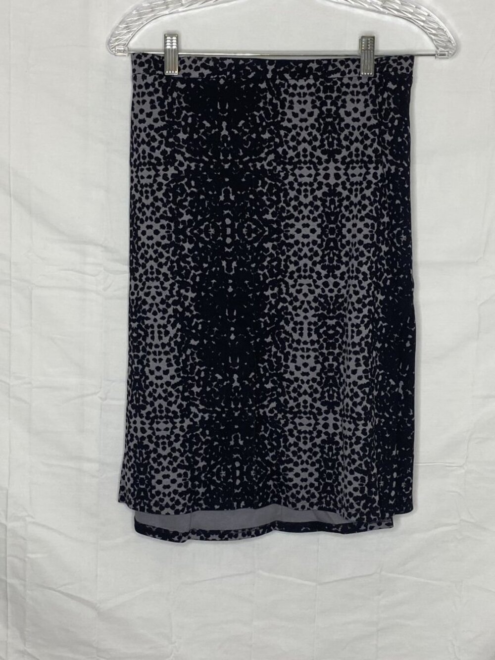 Prescott New York Women's Black & Gray Dotted Stretch Mini  Skirt Size 5X
